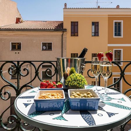 Appartamento La Dimora del Centro Storico La Maddalena  Esterno foto